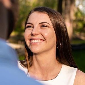Meet your Posher, Avery